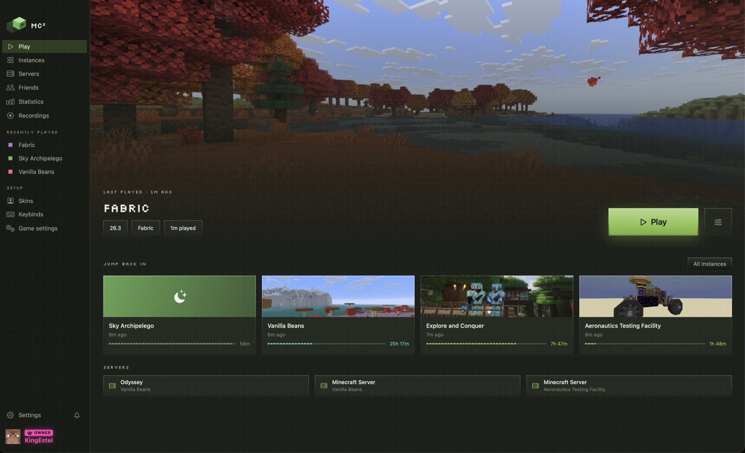 The MC² Play screen: the last pack played, full bleed, with a big Play button, recent packs and servers below